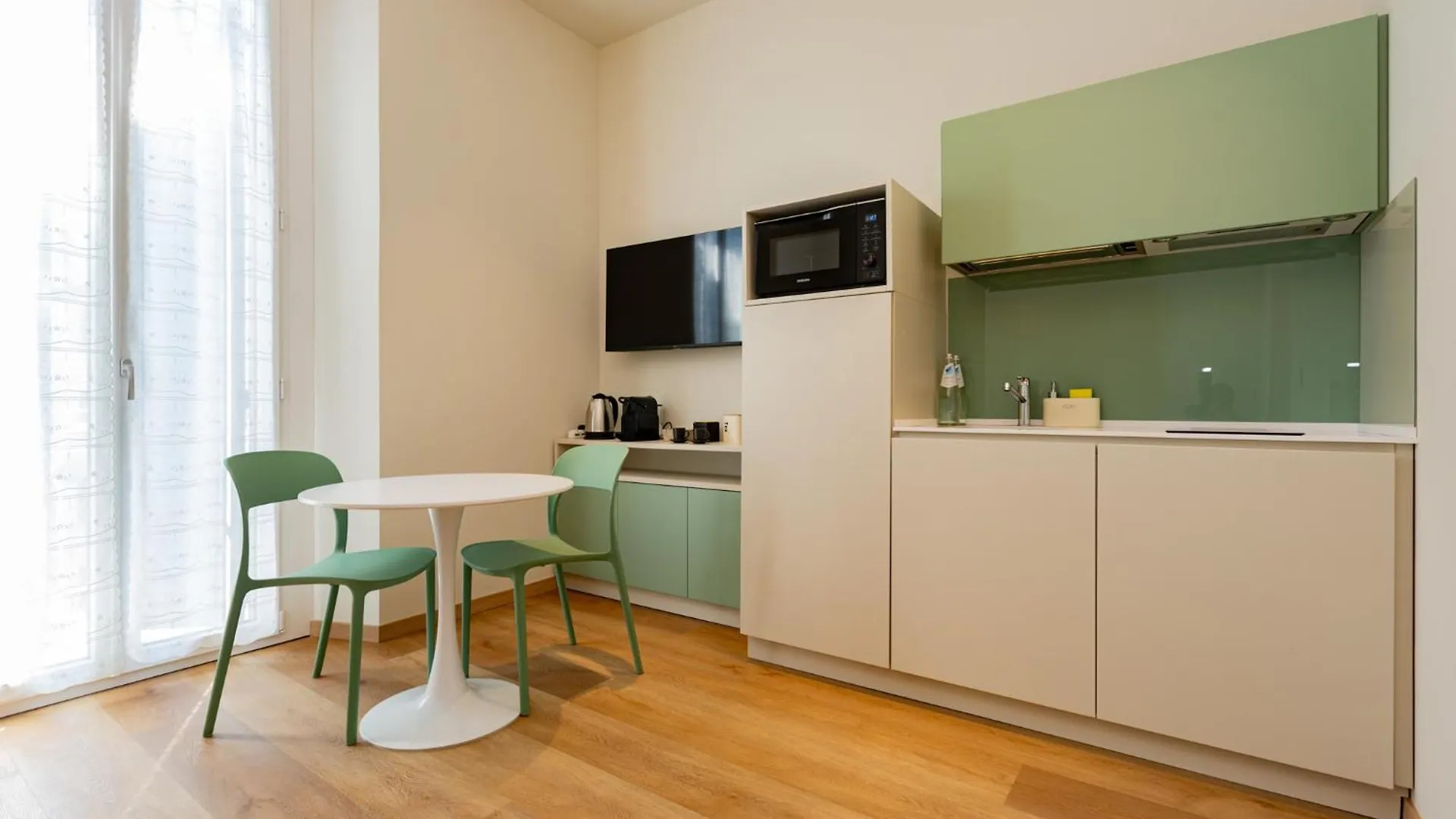 Abruzzi64 Milan Cozy Nest Daire 0*,  İtalya