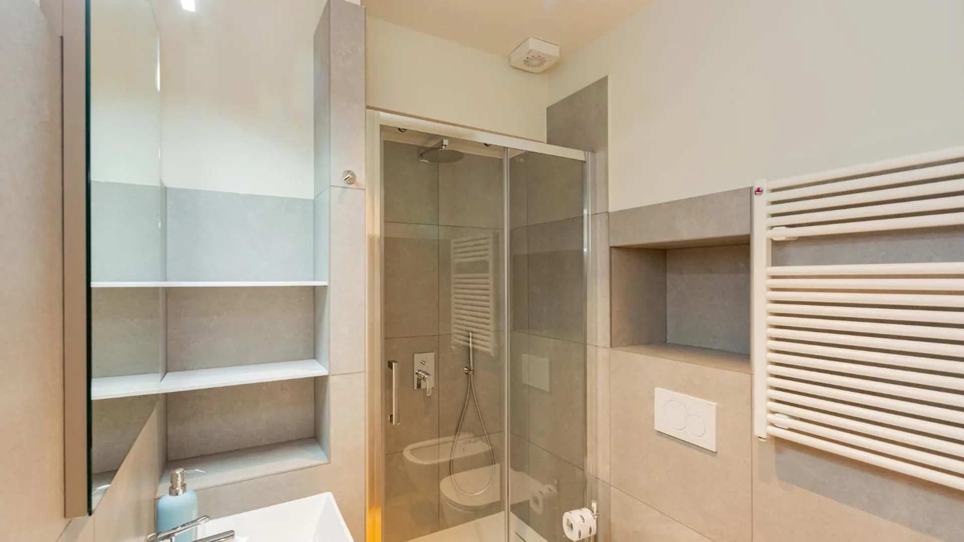 Abruzzi64 Milan Cozy Nest Διαμέρισμα 0*,